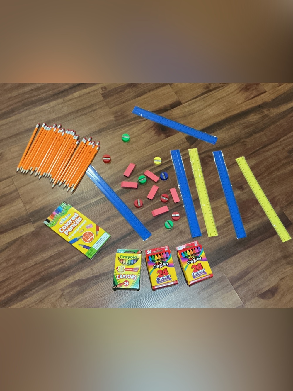 Bundle Crayola 26 pencils School Supply Pack 3 pack crayons 6 rules 6 erasers ++